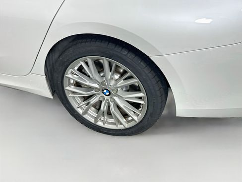 Used 2023 BMW 330i Sedan w/ Driving Assistance Package RWD image 11