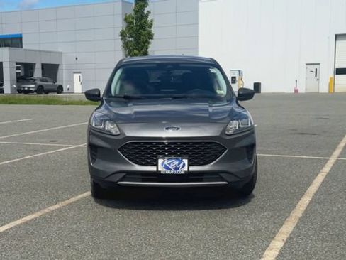Used 2022 Ford Escape SE AWD/4WD image 3