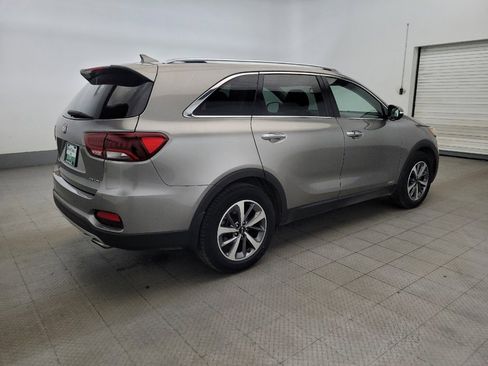 Used 2019 Kia Sorento EX w/ EX Touring Package image 10