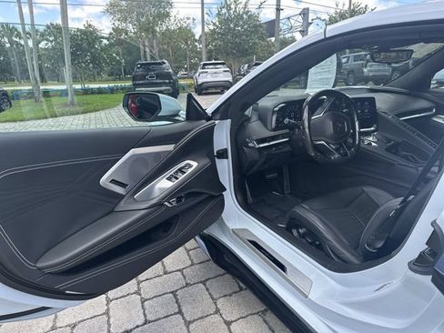 Used 2023 Chevrolet Corvette Z06 RWD image 22