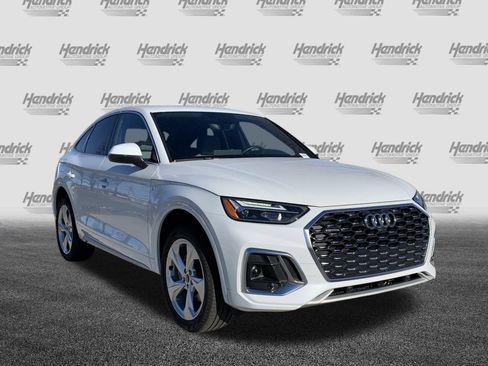 Certified 2024 Audi Q5 2.0T Premium Plus w/ Premium Plus Package image 2