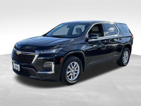 Used 2023 Chevrolet Traverse LS w/ Safety Package image 24