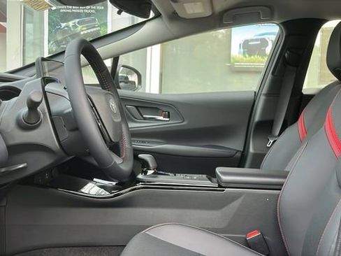 New 2026 Toyota Prius Plug-In Hybrid image 7