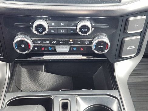 Used 2024 Ford F150 Lariat w/ FX4 Off-Road Package AWD/4WD image 19