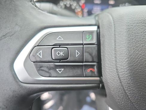 Used 2022 Jeep Compass Latitude image 16