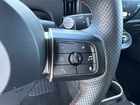 Used 2025 MINI Cooper S image 28