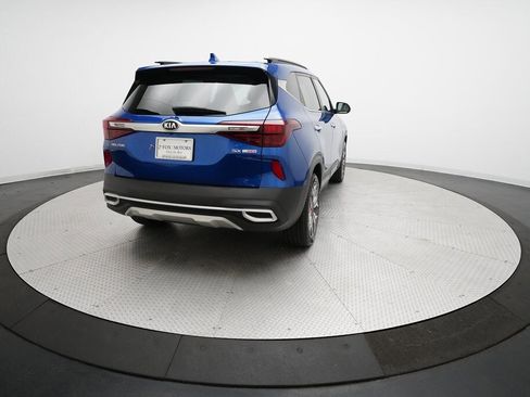 Used 2021 Kia Seltos SX w/ SX Sunroof Package image 35