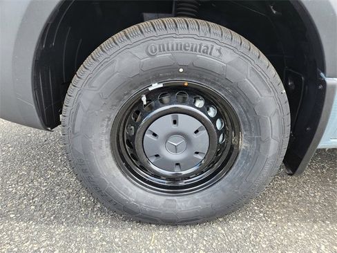 New 2025 Mercedes-Benz Sprinter 2500 image 19