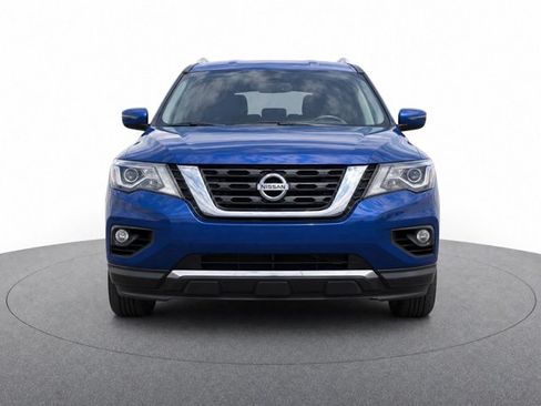Used 2020 Nissan Pathfinder SV FWD image 2