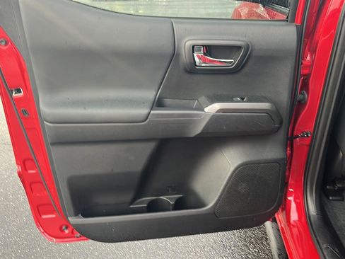 Certified 2023 Toyota Tacoma TRD Sport w/ TRD Premium Sport Package image 17