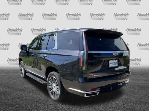 Used 2023 Cadillac Escalade Premium Luxury w/ LPO, Illumination Package AWD/4WD image 8
