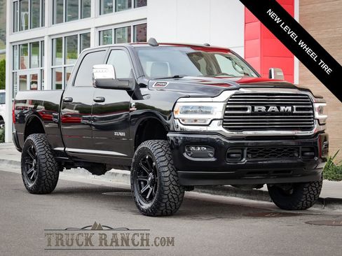 Used 2024 RAM 2500 Laramie w/ Safety Group AWD/4WD image 1