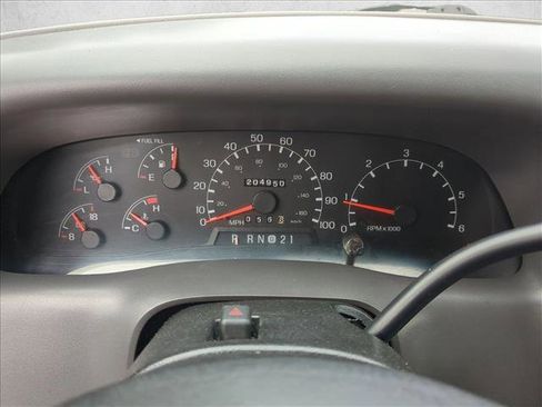 Used 1999 Ford F250 XL image 11