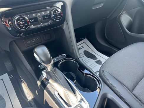 Used 2023 Buick Encore GX Select w/ Sport Touring Package FWD image 20