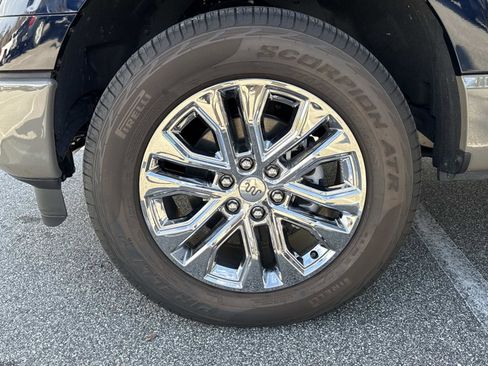 Used 2025 Ford F150 King Ranch w/ FX4 Off-Road Package image 37