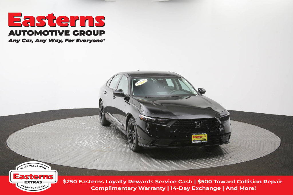 Used 2025 Honda Accord SE image 46