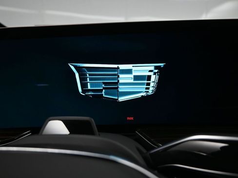 Used 2025 Cadillac Escalade ESV Premium Luxury image 8