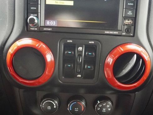 Used 2014 Jeep Wrangler Unlimited Sport w/ Quick Order Package 24S AWD/4WD image 15