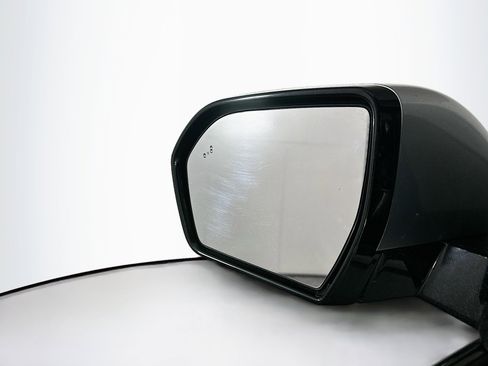 Used 2024 Ford Expedition XLT image 16