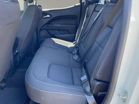 Used 2017 Chevrolet Colorado LT w/ LT Convenience Package RWD image 27