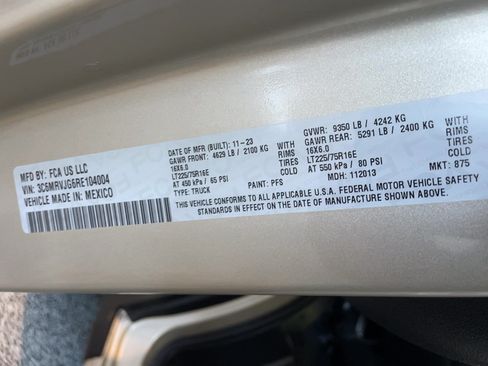 Used 2024 RAM ProMaster 3500 w/ Premium Convenience Group FWD image 18