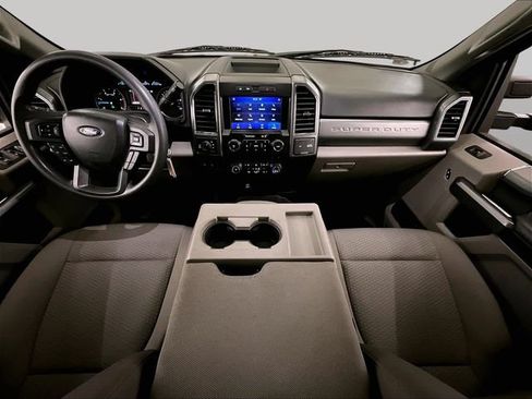 Used 2022 Ford F250 XLT w/ XLT Premium Package AWD/4WD image 14