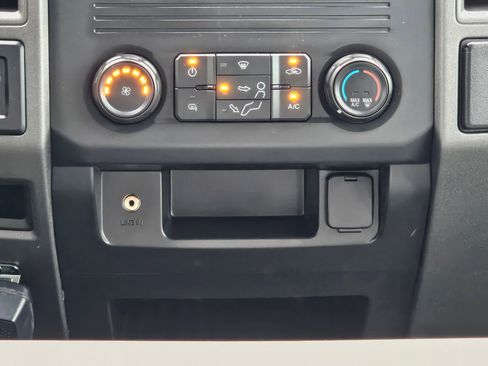 Used 2019 Ford F250 XL w/ Power Equipment Group AWD/4WD image 13