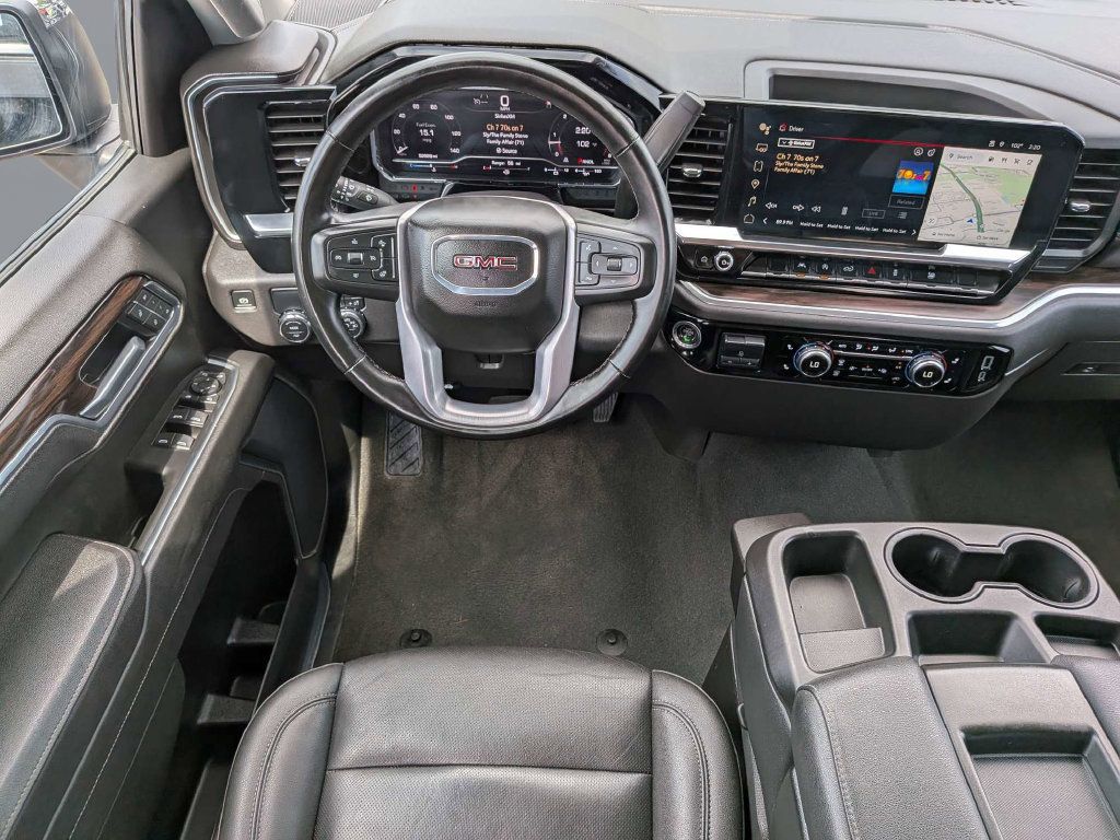 Used 2025 GMC Sierra 1500 SLT RWD image 23