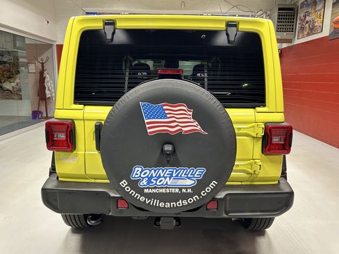 Certified 2023 Jeep Wrangler Sport S w/ Sun And Sound Package image 9