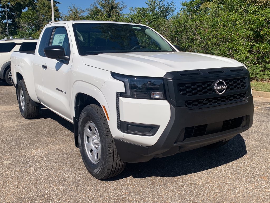 New 2027 Nissan Frontier S RWD image 17