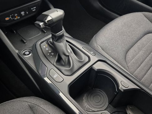 Used 2025 Kia K4 EX image 30