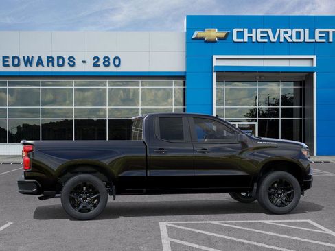 New 2026 Chevrolet Silverado 1500 Custom image 5