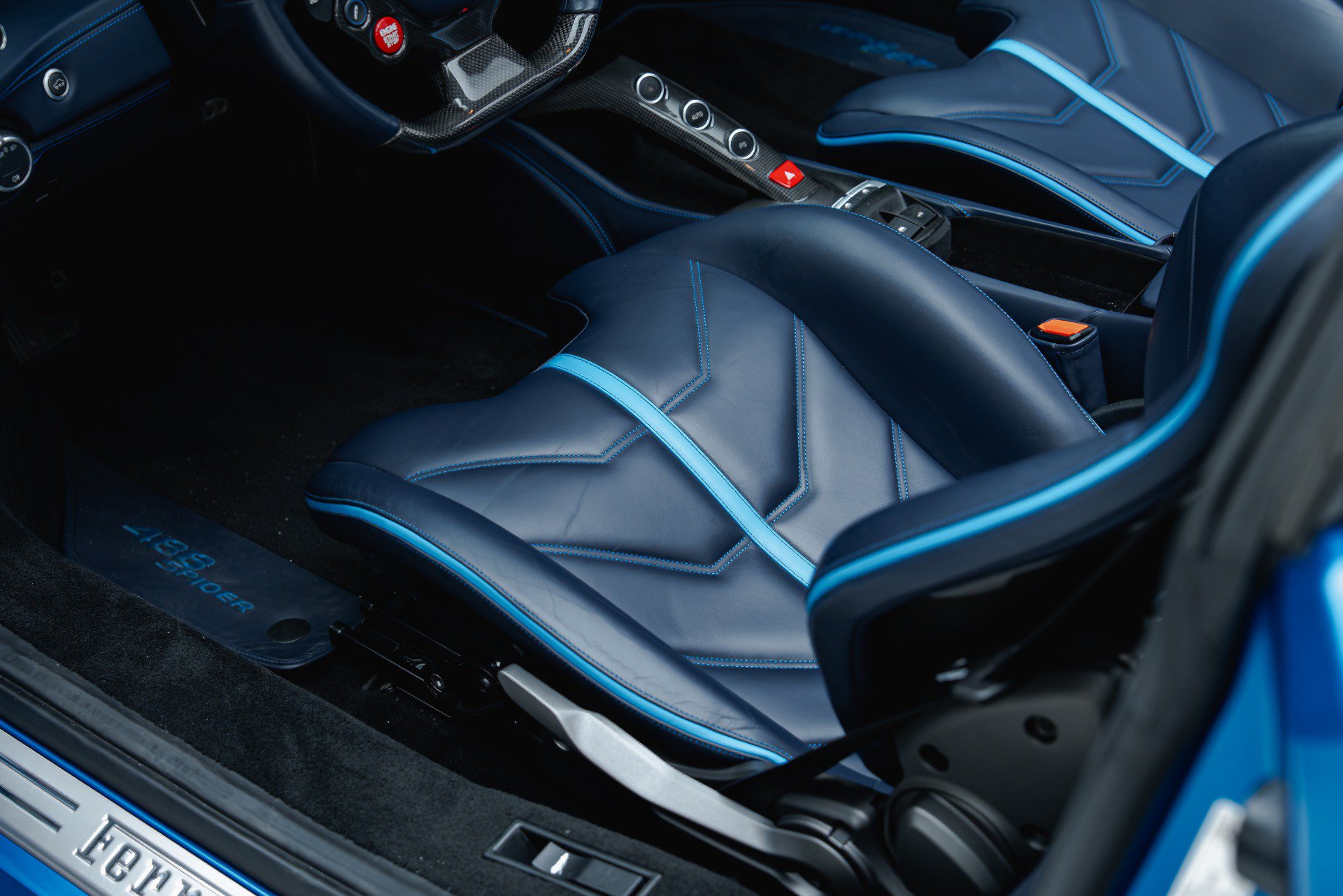 Used 2019 Ferrari 488 Spider RWD image 49