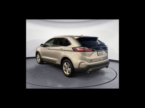 Used 2019 Ford Edge SEL w/ Equipment Group 201A AWD/4WD image 4