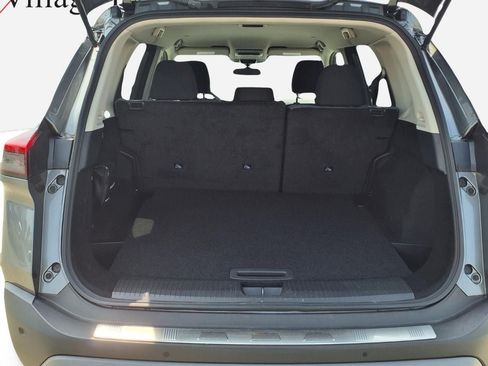 Used 2023 Nissan Rogue SV AWD/4WD image 5