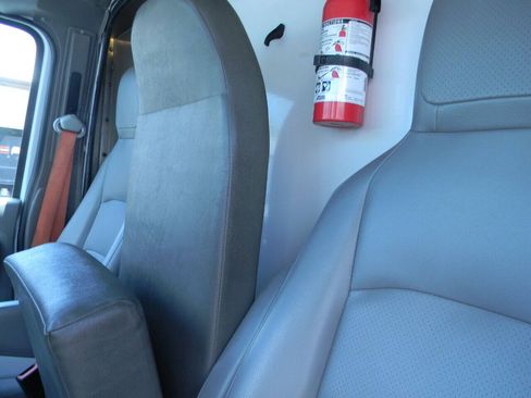 Used 2017 Ford E-350 and Econoline 350 Super Duty RWD image 13