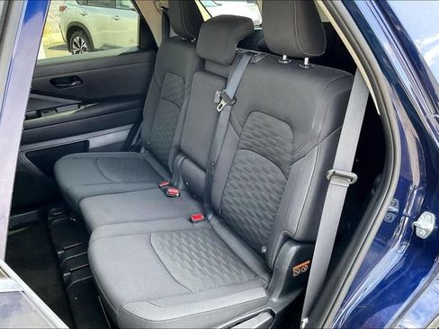 Certified 2025 Nissan Pathfinder SV AWD/4WD image 25