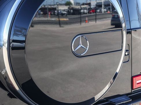 Used 2025 Mercedes-Benz G 550 image 12