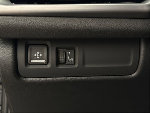 New 2025 Cadillac XT4 Sport w/ LPO, Bronce Accent Package image 20