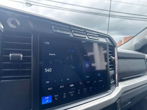 Used 2023 Ford F250 XLT w/ XLT Premium Package AWD/4WD image 16