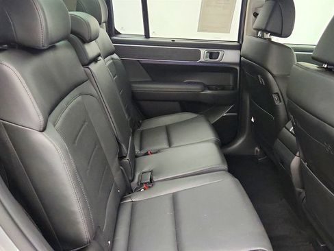 Used 2024 Hyundai Santa Fe Limited AWD/4WD image 25