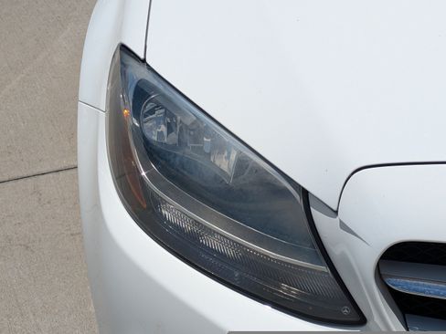 Used 2018 Mercedes-Benz C 300 Sedan image 7