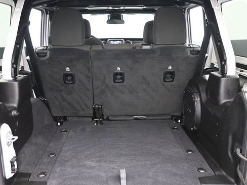 Certified 2019 Jeep Wrangler Unlimited Sport image 14