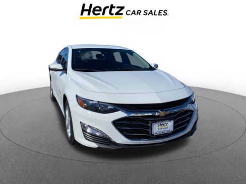 Used 2024 Chevrolet Malibu LT image 1