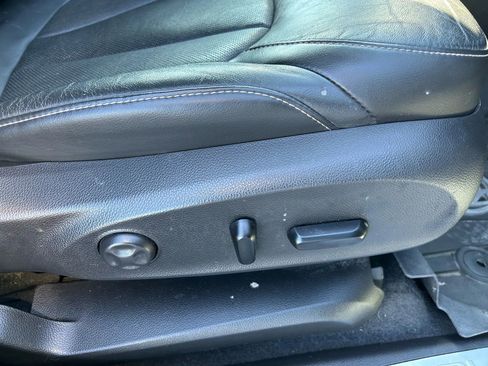 Used 2016 Buick Envision Premium image 35