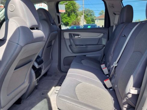Used 2016 Chevrolet Traverse LS AWD/4WD image 16