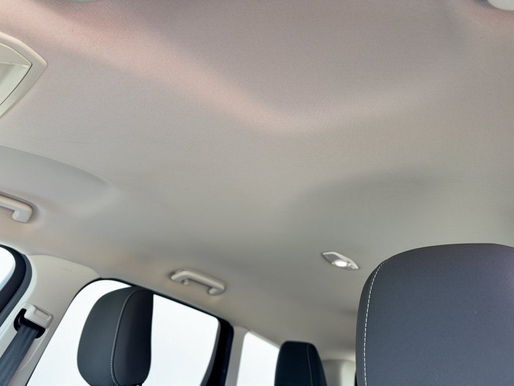 Used 2019 Ford Escape SE FWD image 27