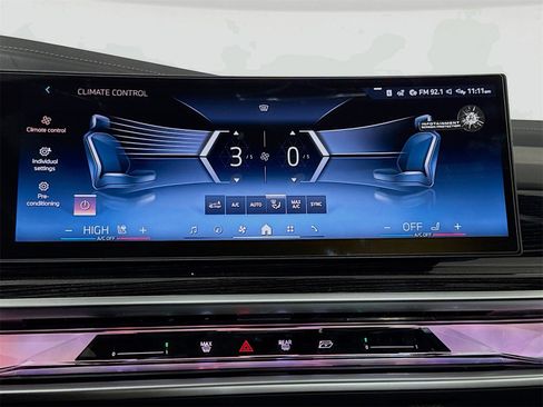 New 2026 BMW 740i w/ Premium Package image 16