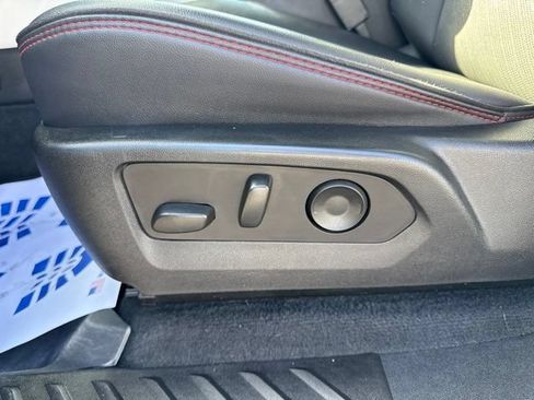 Used 2023 GMC Canyon AT4X AWD/4WD image 15