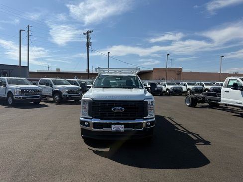 New 2026 Ford F250 XL w/ XL Chrome Package AWD/4WD image 6